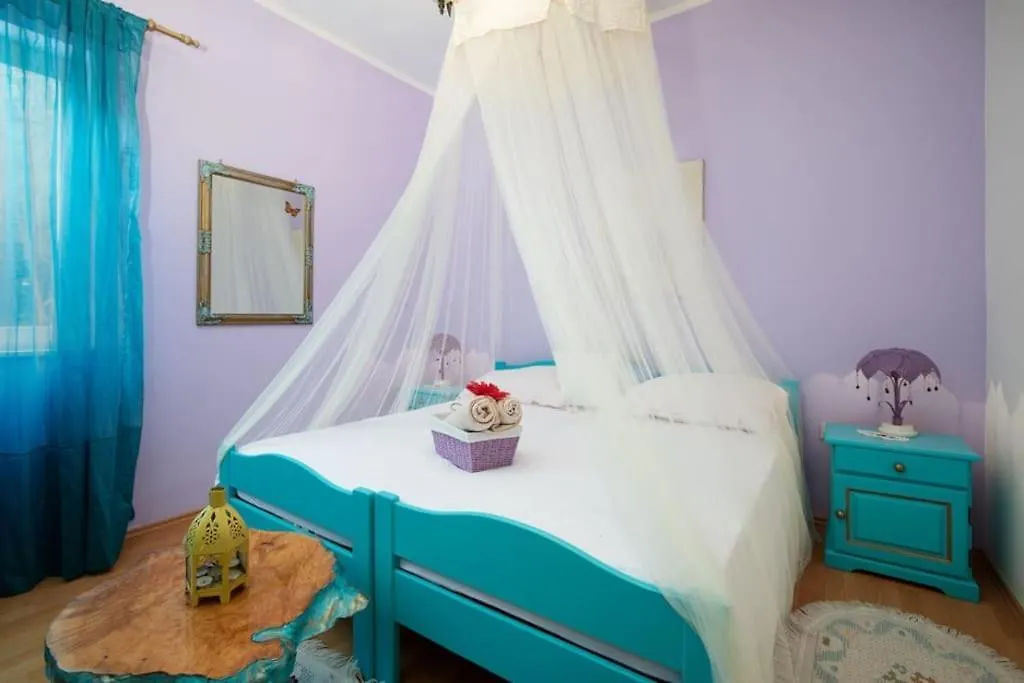 Gorgeous 2+1 Room Appartement With Private Parking Medulin